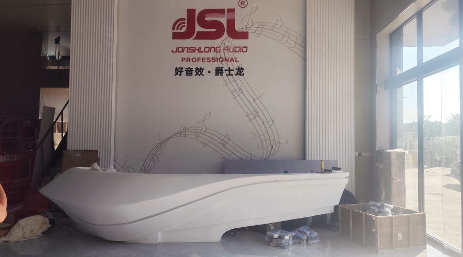 飾紀(jì)上品GRG廠家-廣東萬昌爵士龍音響GRG吧臺(tái)背景墻的工程