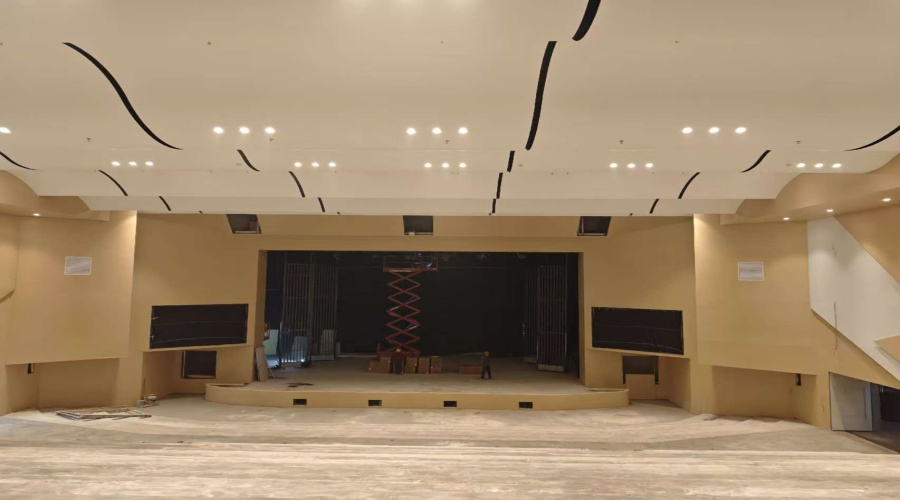 重慶養(yǎng)和教育報告廳GRG吊頂工程案例 重慶養(yǎng)和教育報告廳GRG吊頂工程案例