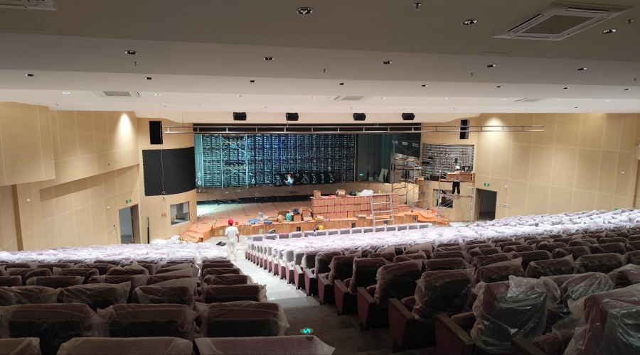 廣州黃埔會元中學(xué)GRG報告廳工程案例 廣州黃埔會元中學(xué)GRG報告廳工程案例