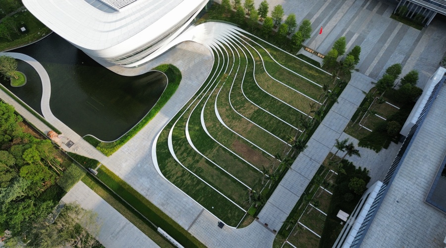 東莞大灣區大學GRC構件收口工程案例 東莞大灣區大學GRC構件收口工程案例